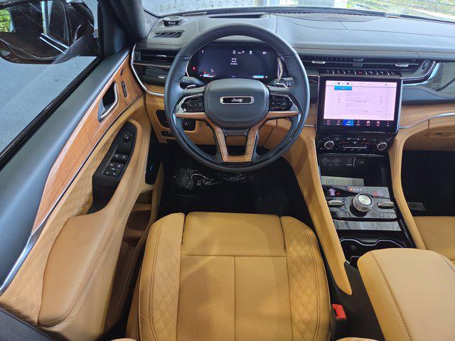 new 2025 Jeep Grand Cherokee L car