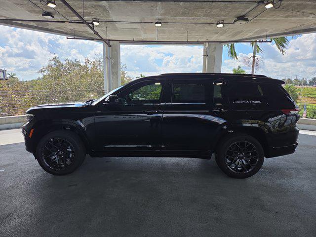 new 2025 Jeep Grand Cherokee L car