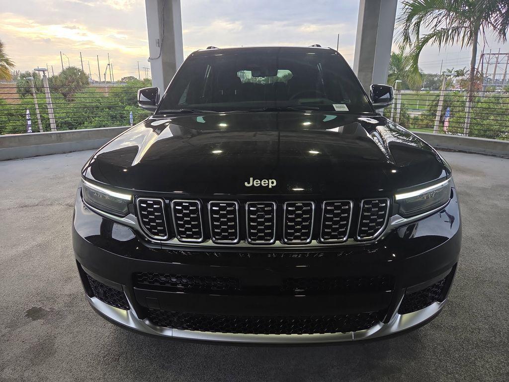 new 2025 Jeep Grand Cherokee L car, priced at $61,760