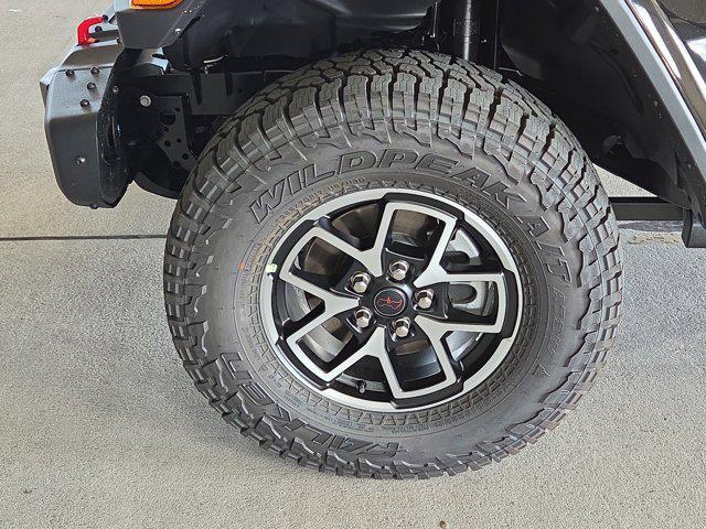 new 2025 Jeep Gladiator car