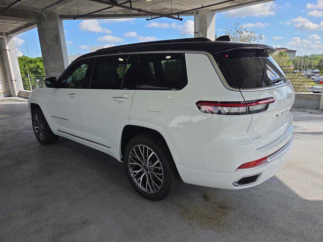 new 2025 Jeep Grand Cherokee L car