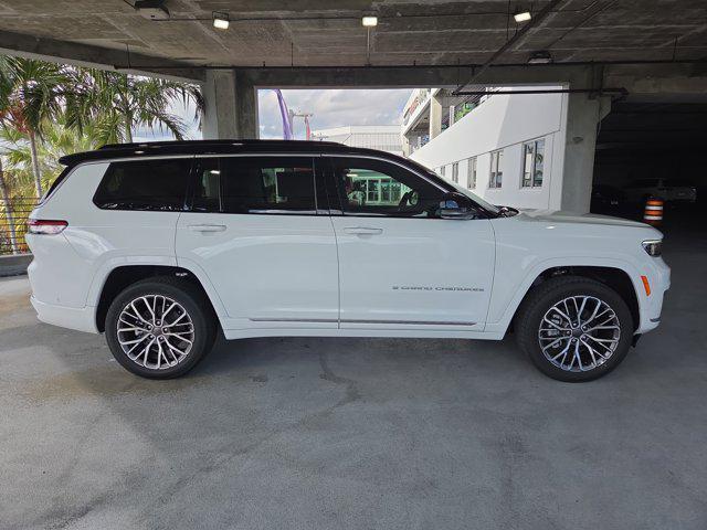 new 2025 Jeep Grand Cherokee L car