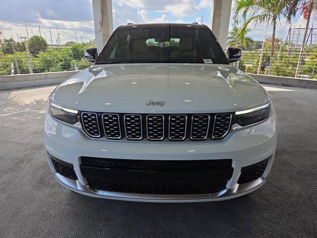 new 2025 Jeep Grand Cherokee L car