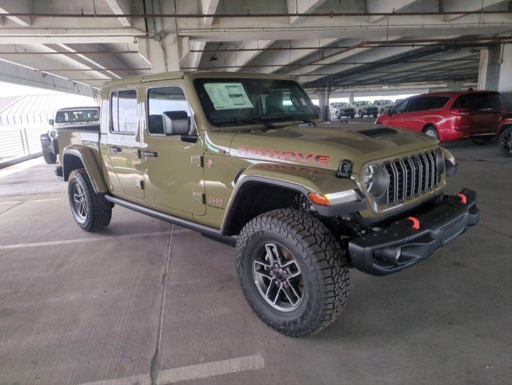 new 2026 Jeep Gladiator car, priced at $51,642