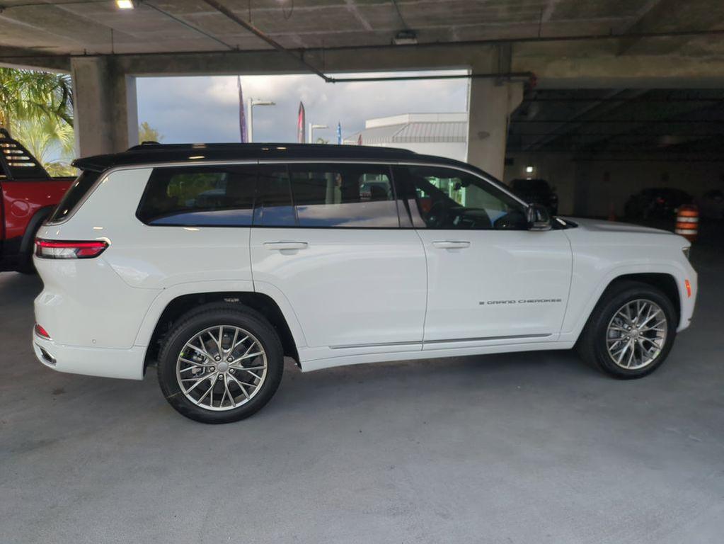 new 2025 Jeep Grand Cherokee L car, priced at $57,193