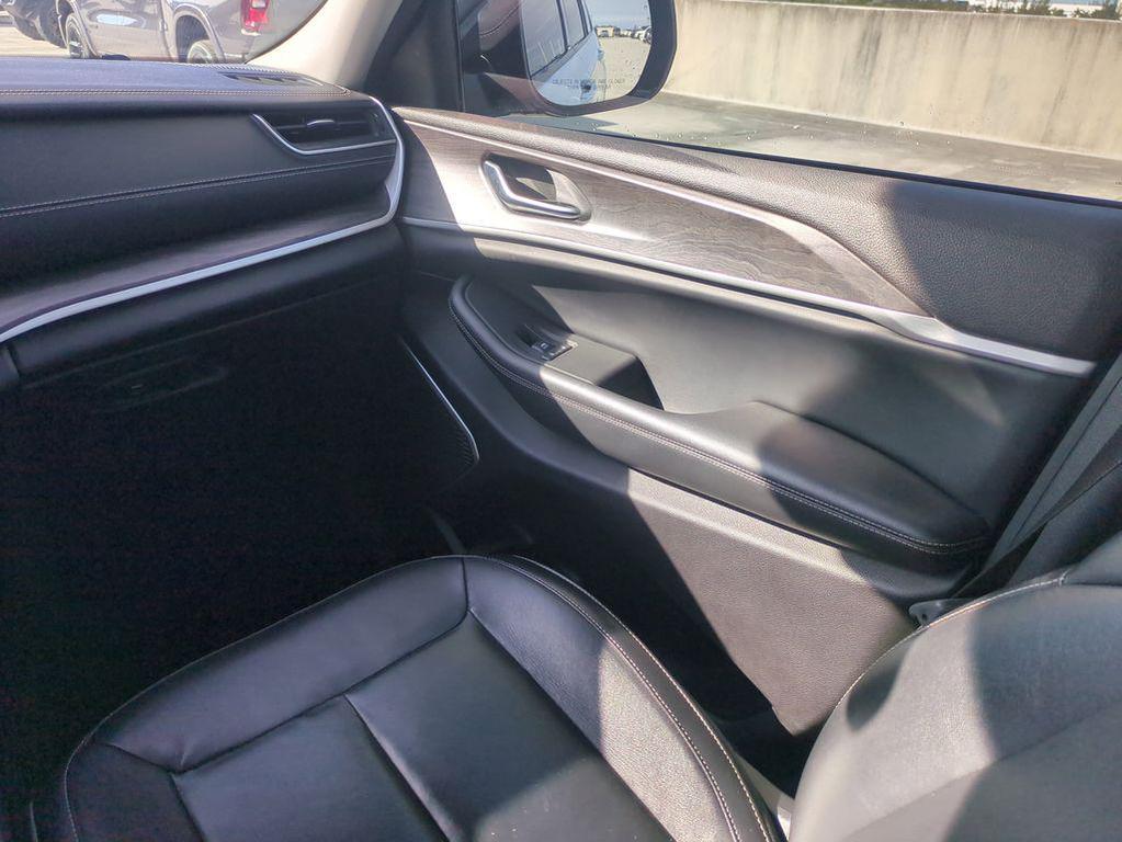 used 2022 Jeep Grand Cherokee L car, priced at $19,956