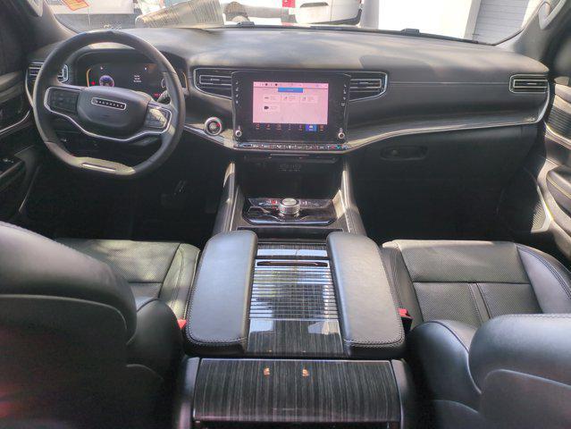 used 2022 Jeep Wagoneer car