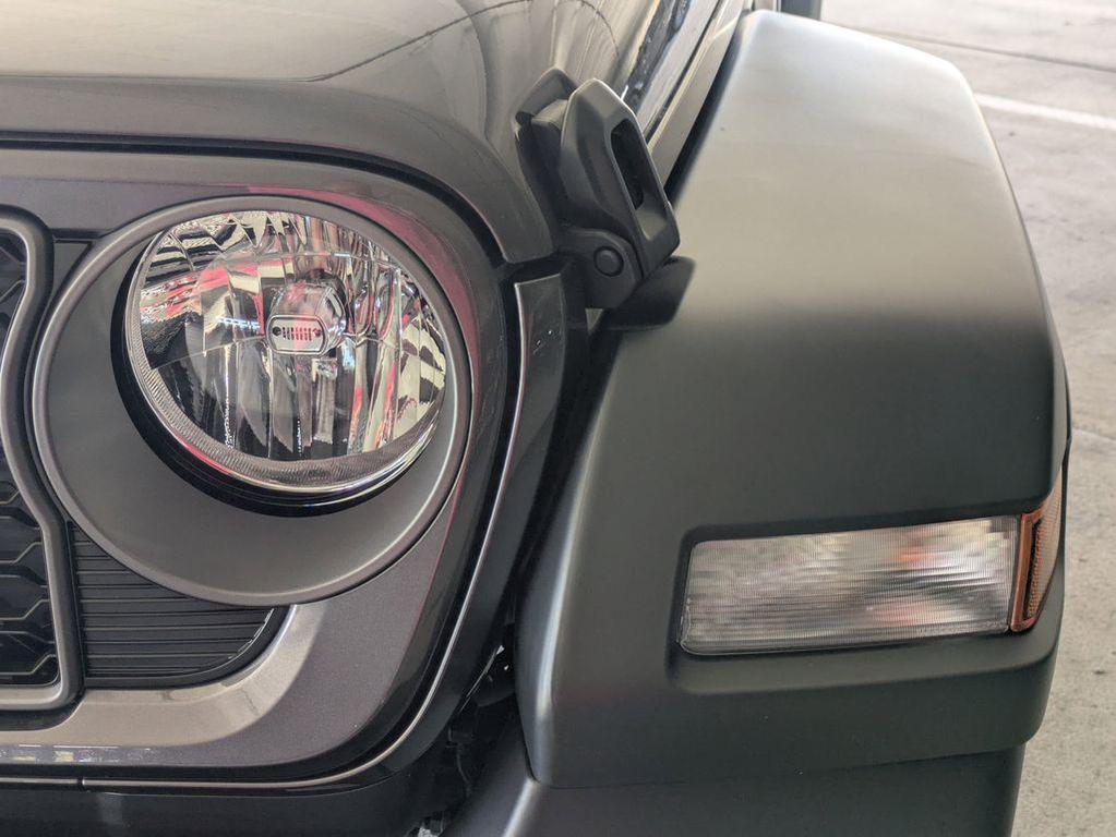 new 2026 Jeep Wrangler car, priced at $34,323