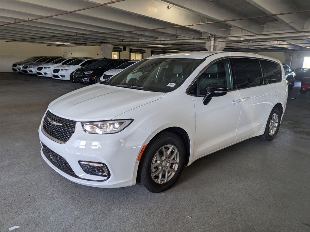 new 2026 Chrysler Pacifica car, priced at $37,011