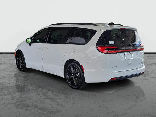 new 2026 Chrysler Pacifica car, priced at $44,253