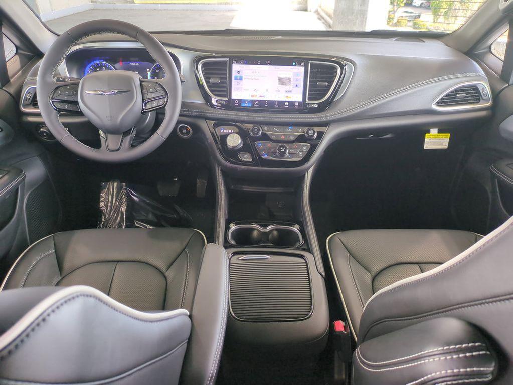 new 2026 Chrysler Pacifica car, priced at $45,654