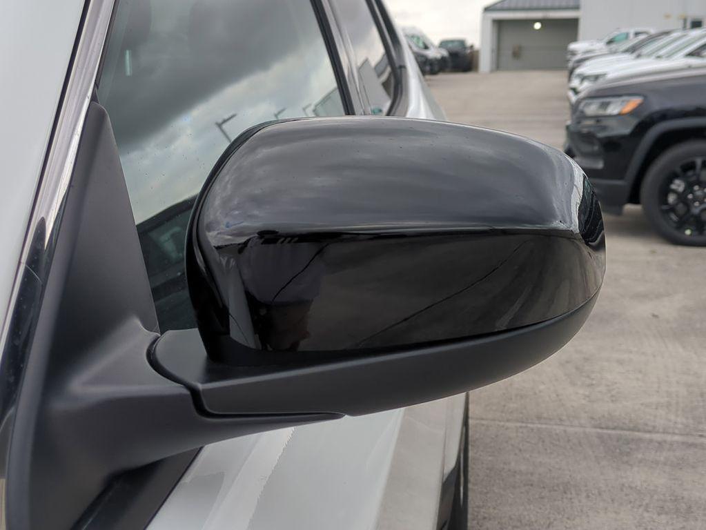 new 2026 Jeep Compass car, priced at $25,781