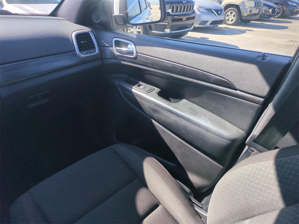 used 2021 Jeep Grand Cherokee car, priced at $13,705