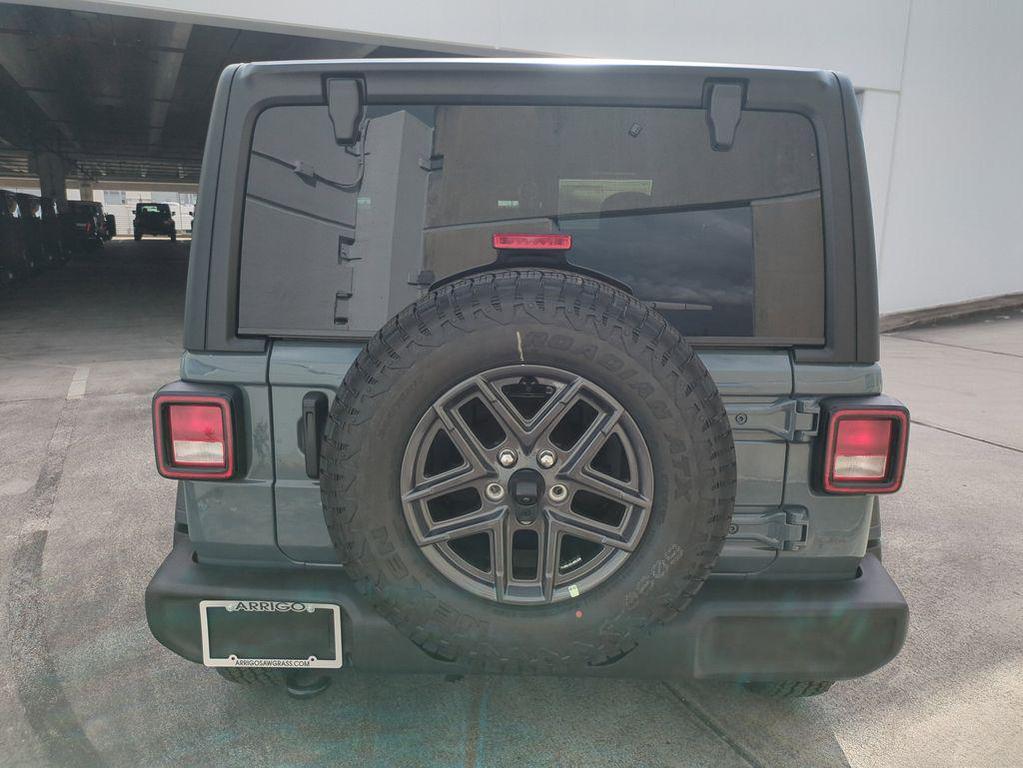 new 2026 Jeep Wrangler car, priced at $38,582