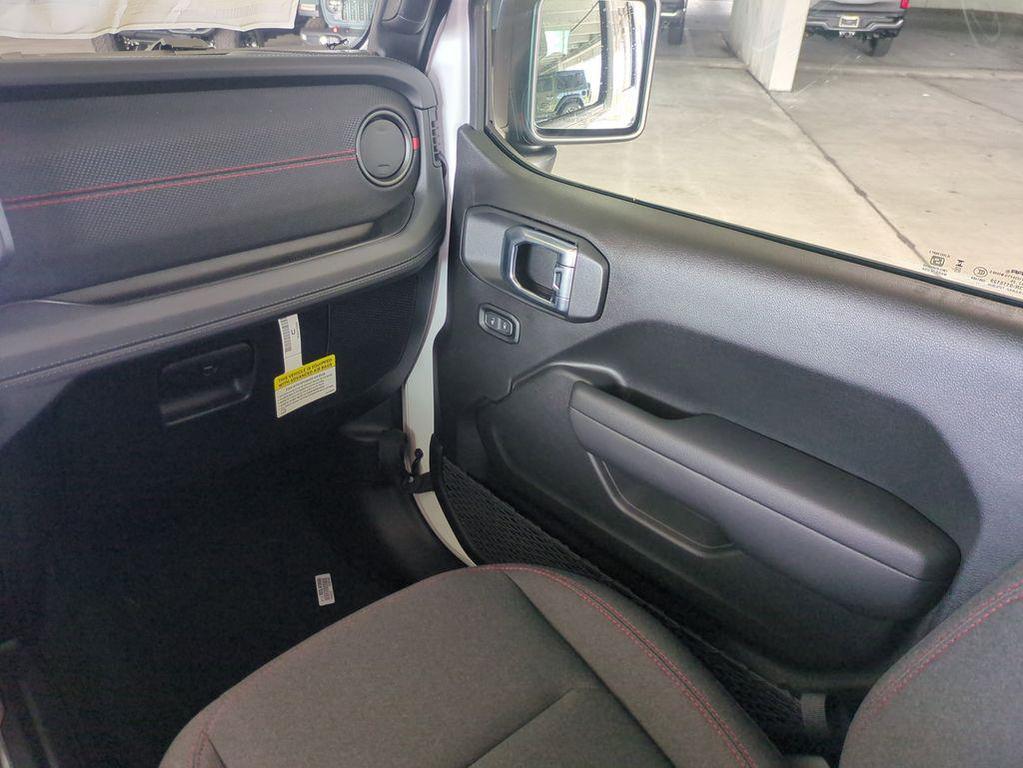 new 2026 Jeep Wrangler car, priced at $53,458