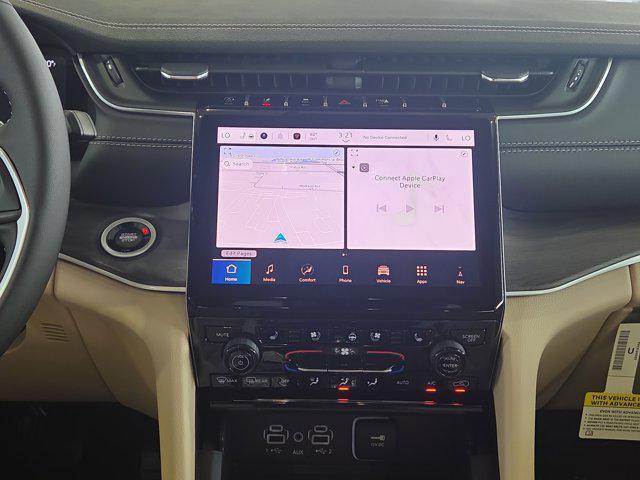 new 2025 Jeep Grand Cherokee car