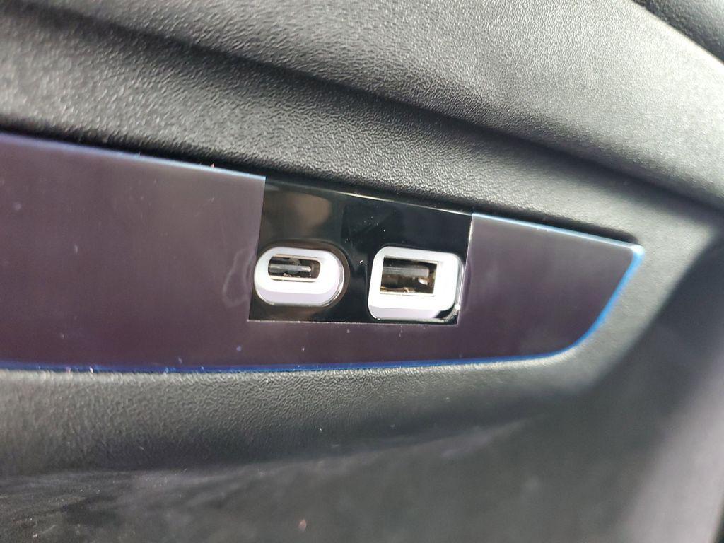 new 2026 Chrysler Pacifica car, priced at $47,708