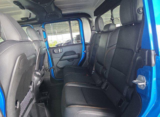 new 2025 Jeep Gladiator car