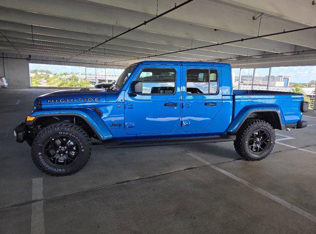 new 2025 Jeep Gladiator car