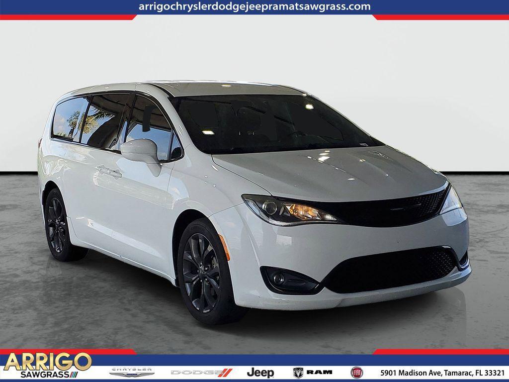 used 2019 Chrysler Pacifica car, priced at $16,806