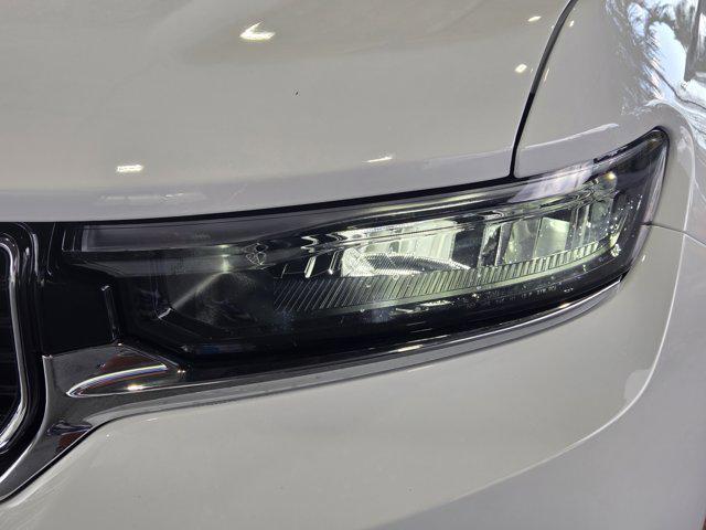 new 2025 Jeep Grand Cherokee car