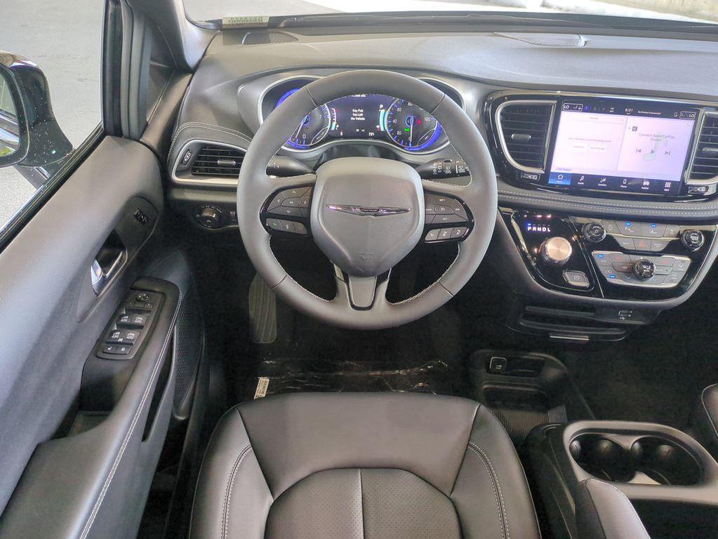 new 2026 Chrysler Pacifica car, priced at $37,421