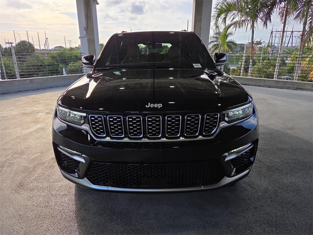 new 2025 Jeep Grand Cherokee car, priced at $56,827