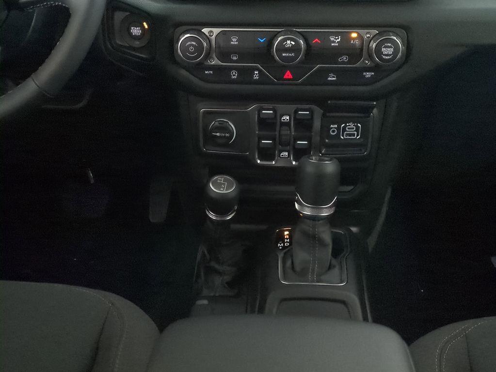 new 2026 Jeep Wrangler car, priced at $35,312