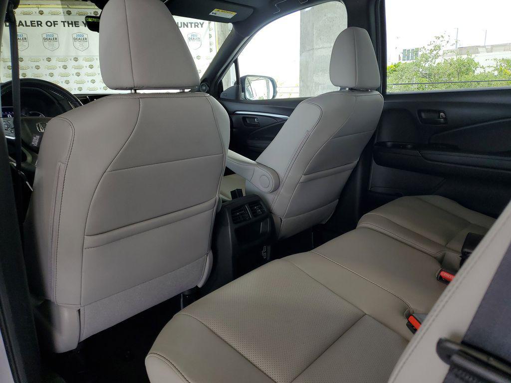 used 2022 Honda Passport car, priced at $28,952