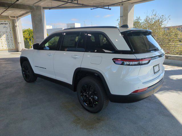 new 2026 Jeep Grand Cherokee car, priced at $43,002
