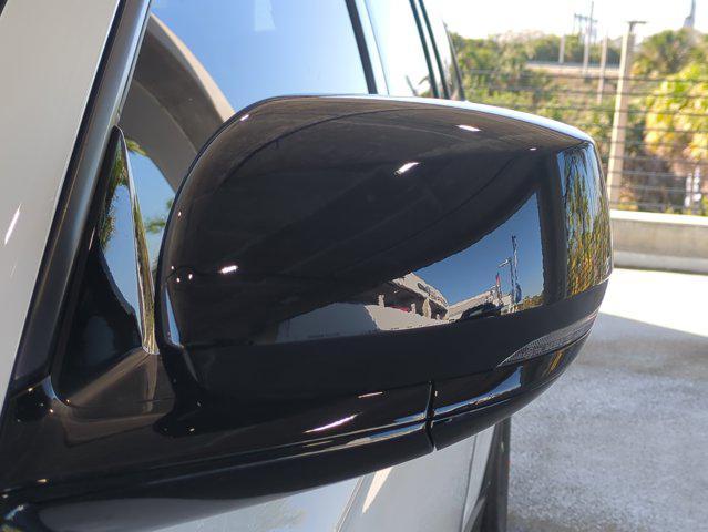 new 2026 Jeep Grand Cherokee car, priced at $43,002