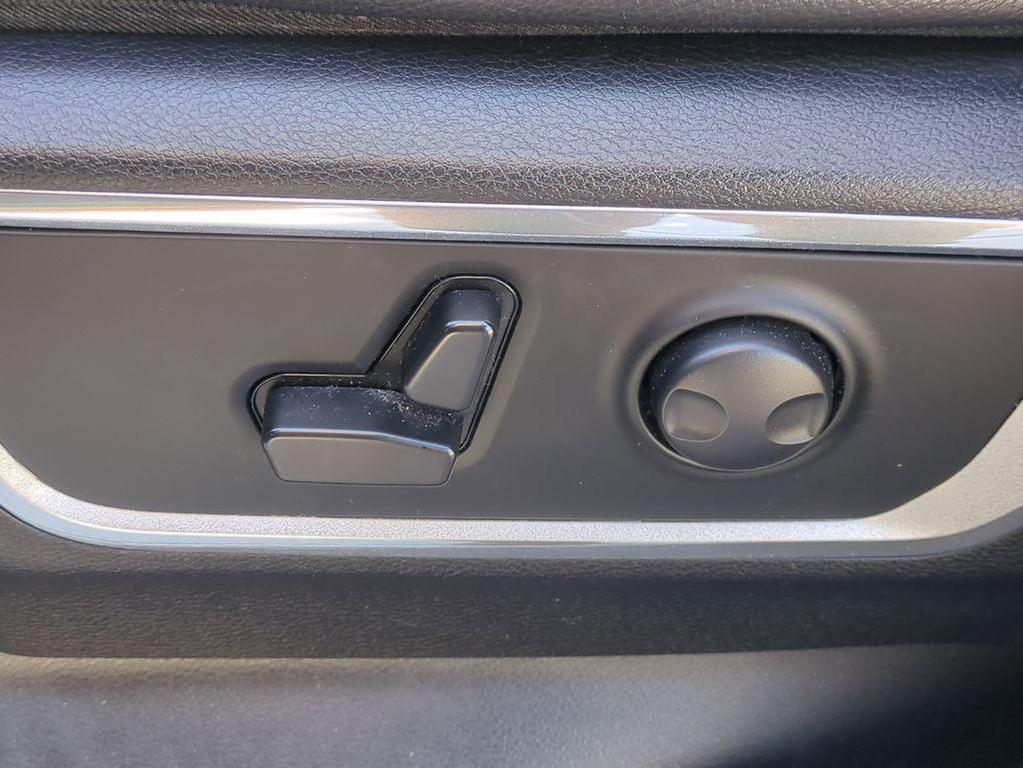 used 2023 Ram 1500 car, priced at $30,376