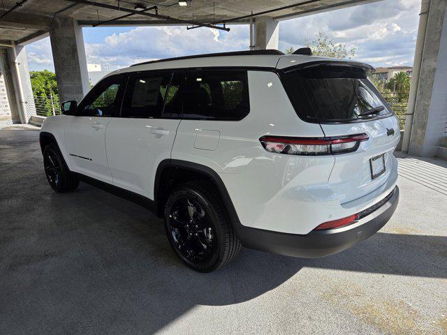new 2025 Jeep Grand Cherokee L car