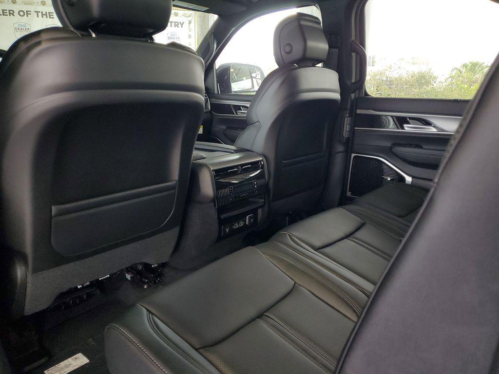 new 2026 Jeep Grand Wagoneer L car, priced at $83,789