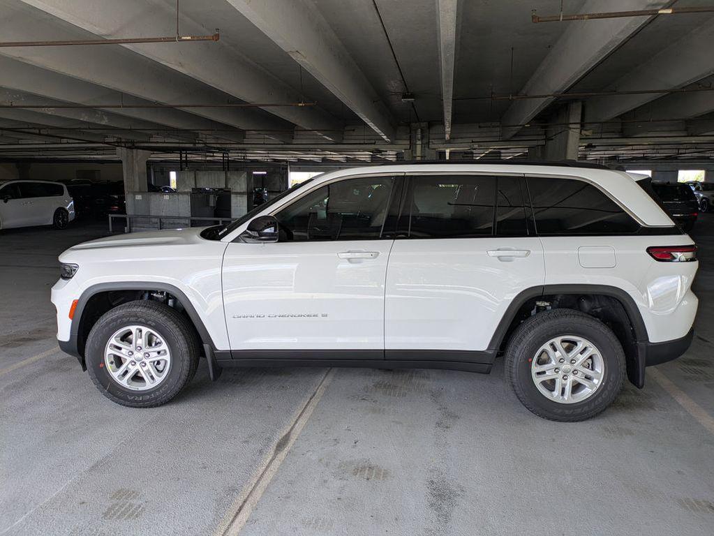 new 2025 Jeep Grand Cherokee car, priced at $29,603