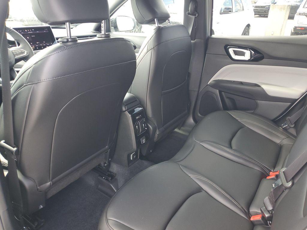 new 2026 Jeep Compass car, priced at $31,185