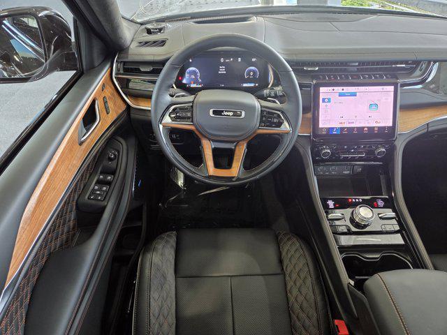 new 2025 Jeep Grand Cherokee L car