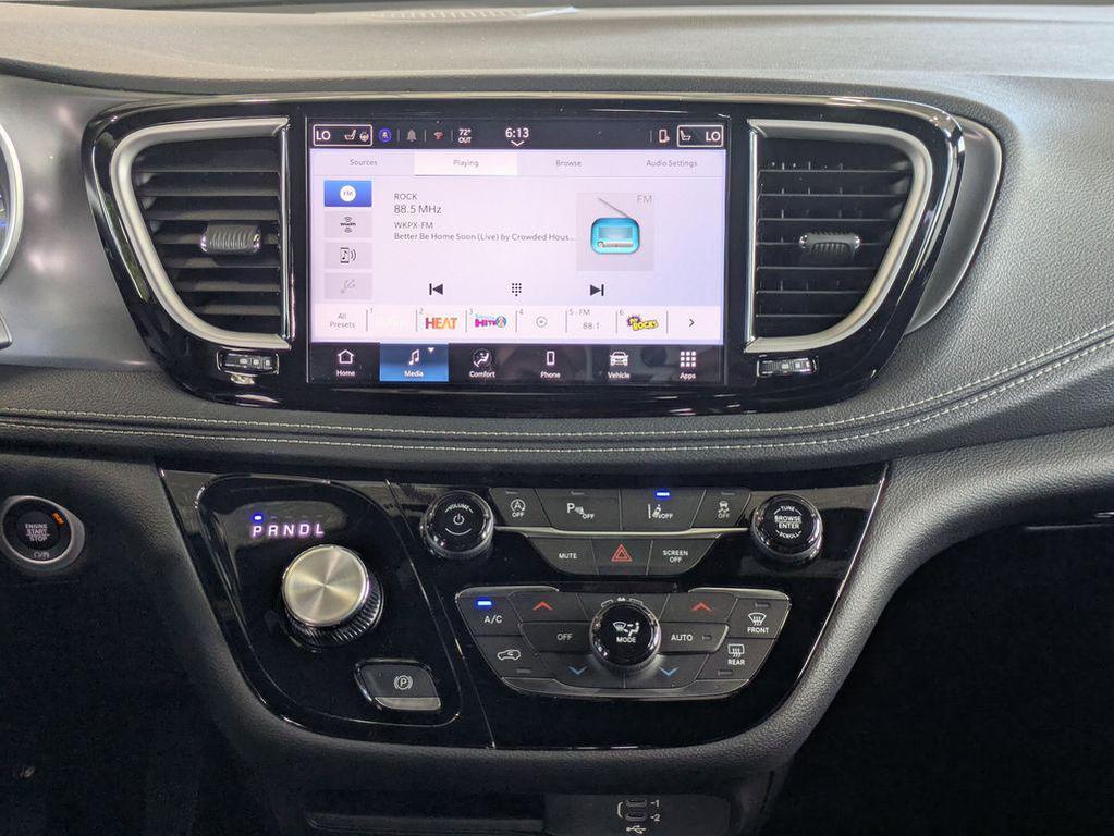 new 2026 Chrysler Pacifica car, priced at $35,558