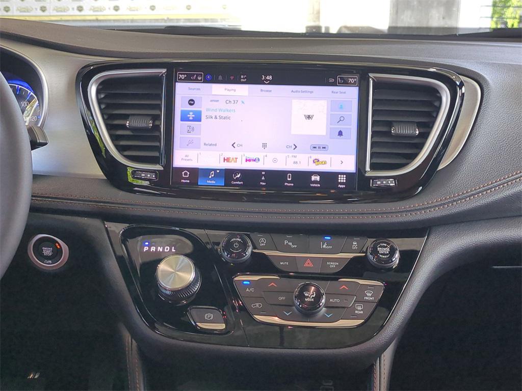 new 2026 Chrysler Pacifica car, priced at $47,877
