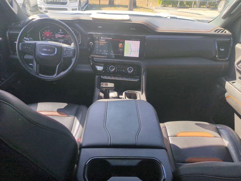 used 2023 GMC Sierra 1500 car, priced at $47,212