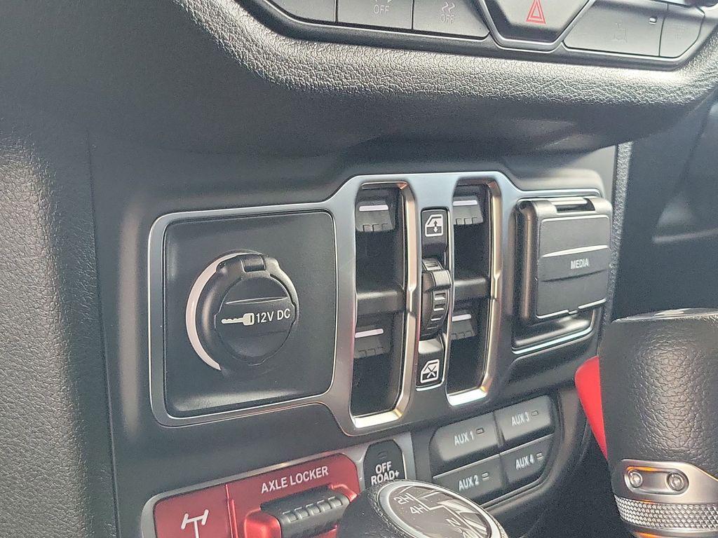 new 2026 Jeep Wrangler car, priced at $47,606