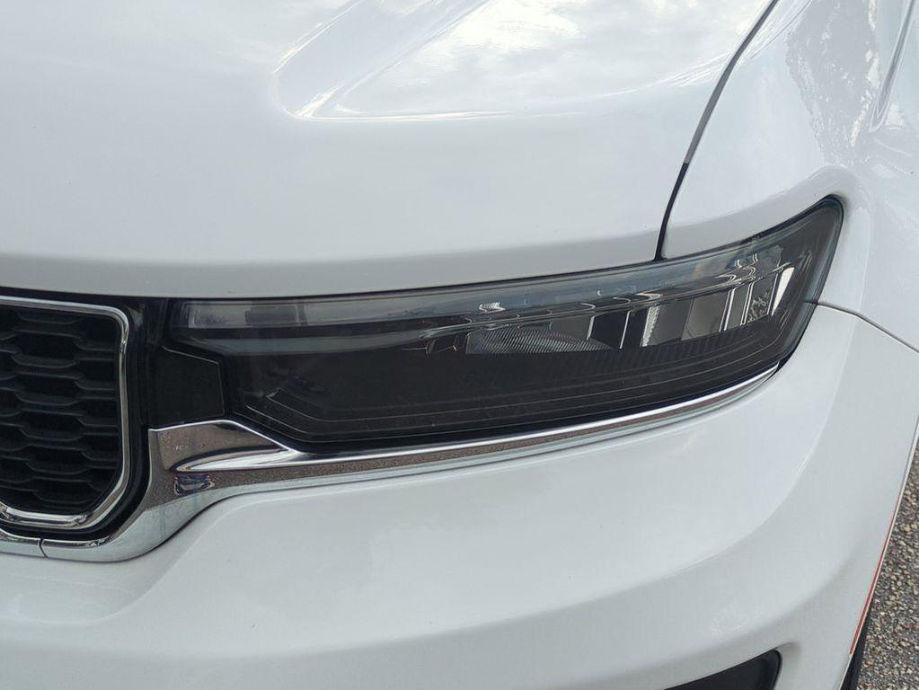 used 2021 Jeep Grand Cherokee L car, priced at $25,999