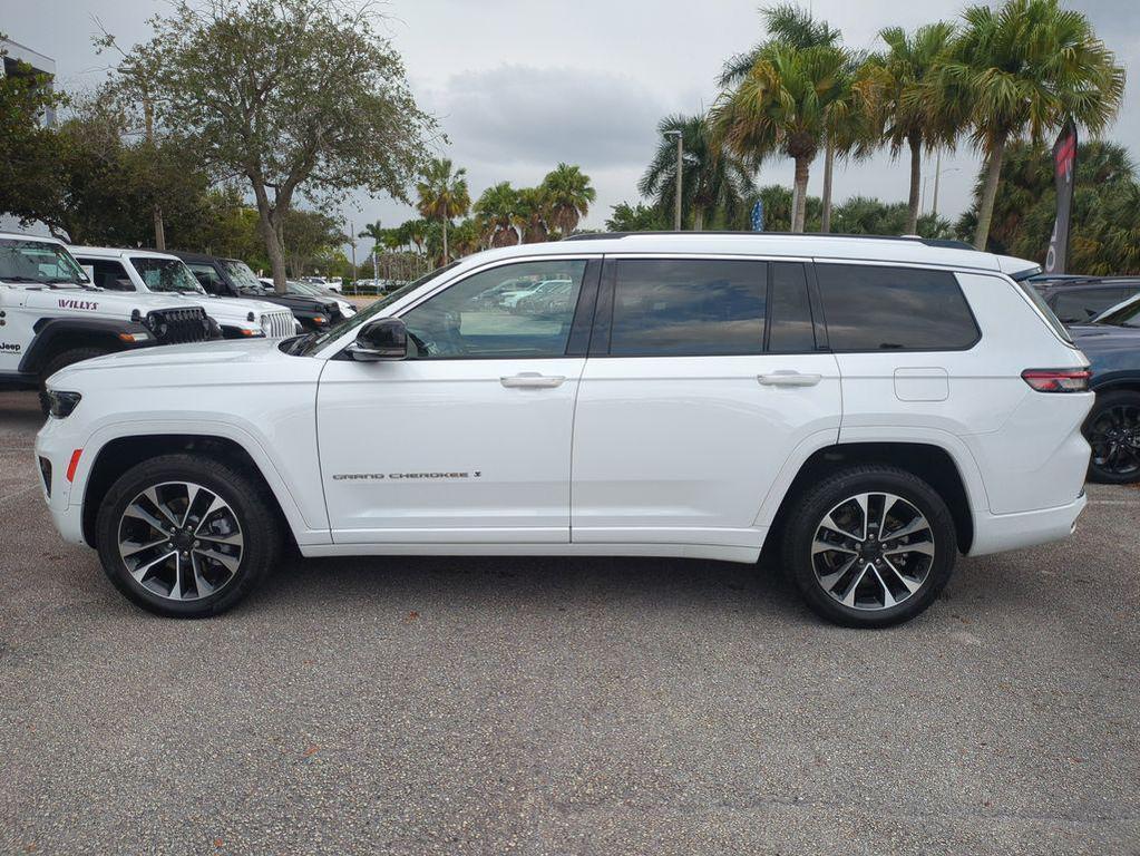 used 2021 Jeep Grand Cherokee L car, priced at $25,999