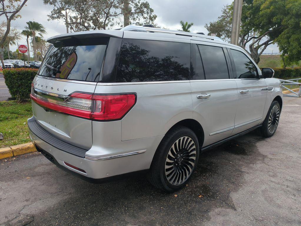 used 2018 Lincoln Navigator car, priced at $31,029