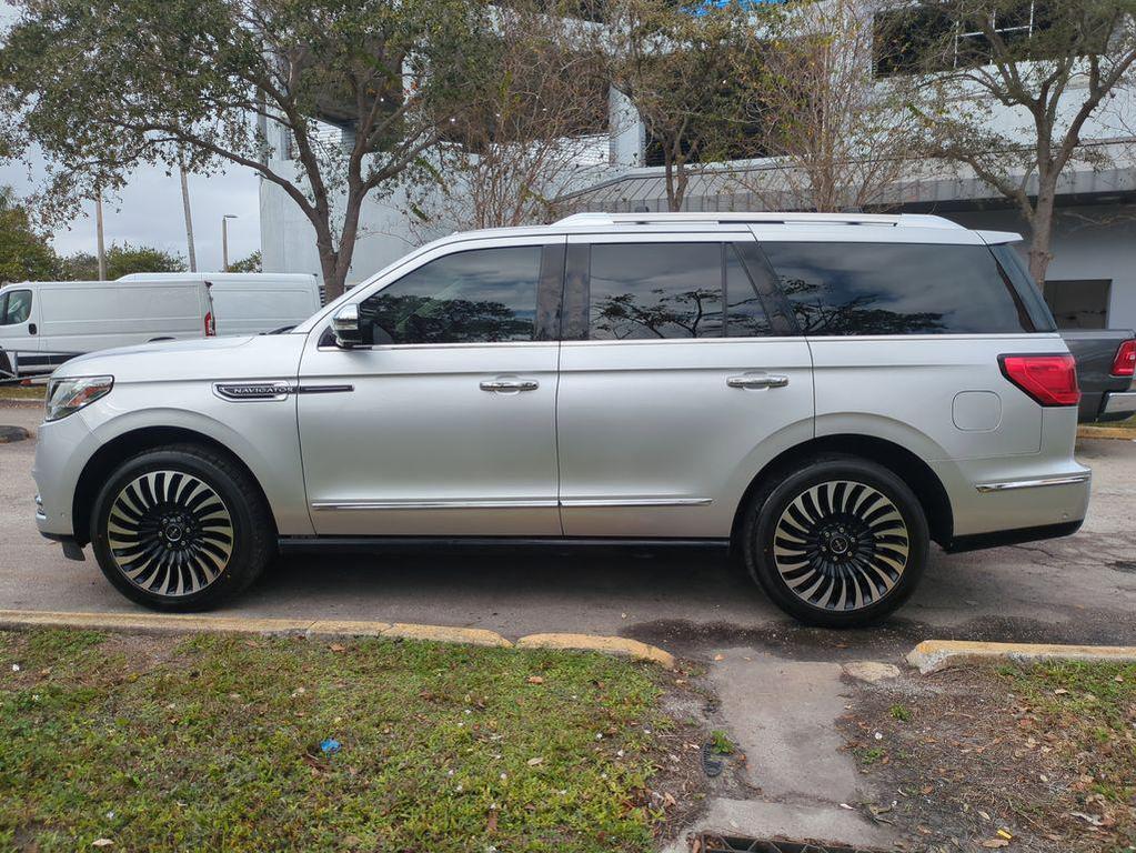 used 2018 Lincoln Navigator car, priced at $31,029