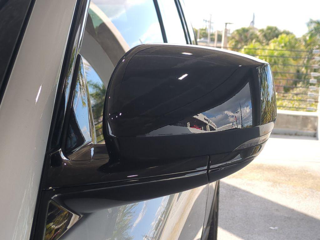 new 2025 Jeep Grand Cherokee car, priced at $36,078