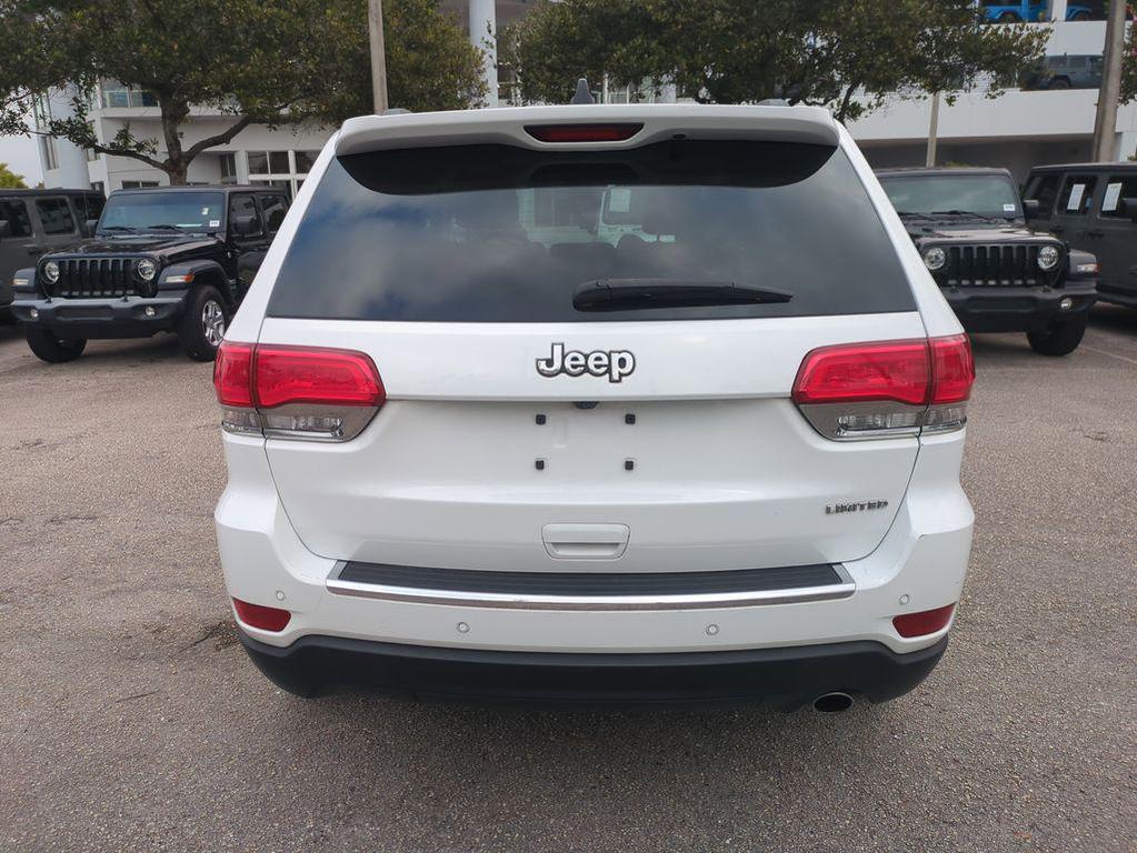 used 2018 Jeep Grand Cherokee car, priced at $11,504