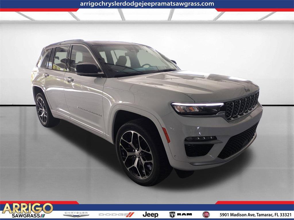 new 2025 Jeep Grand Cherokee car, priced at $56,986