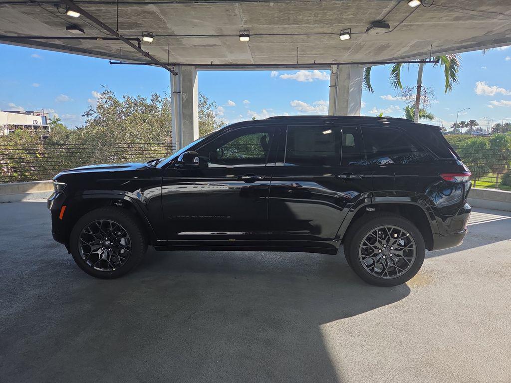 new 2025 Jeep Grand Cherokee car, priced at $61,318
