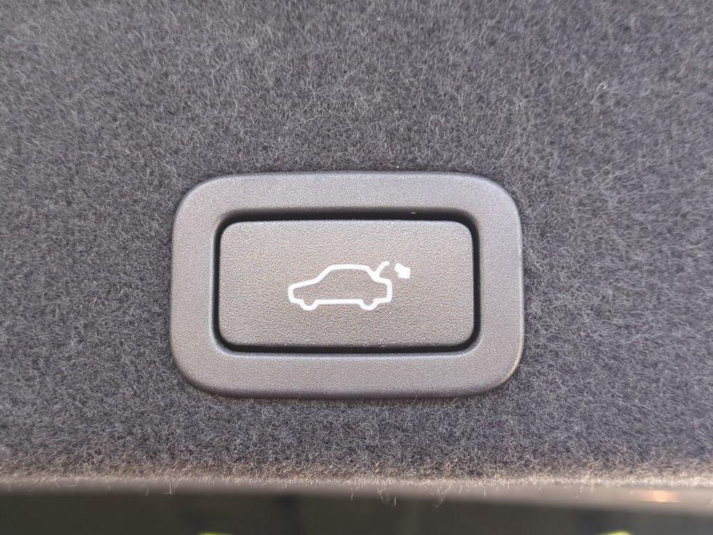 used 2017 Volvo XC60 car, priced at $8,459